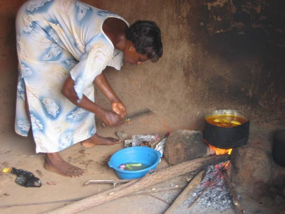 BENIN/RÉMUNÉRATION DU TRAVAIL DES FEMMES AU FOYER : Justice ou aberration ? . Regards croisés des citoyens, religieux, spécialiste et sociologue