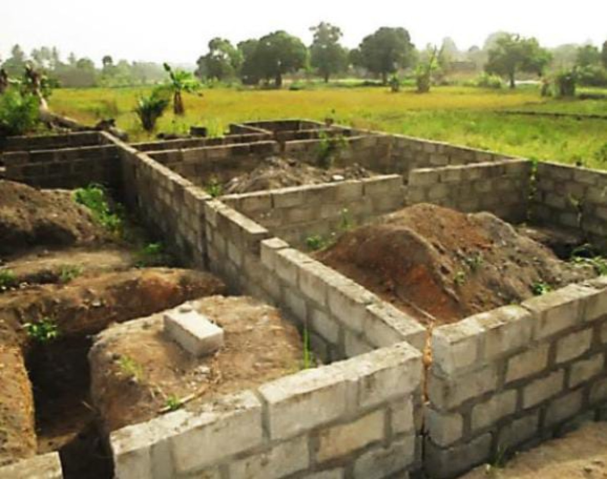 OCCUPATION ANARCHIQUE DES BAS-FONDS AU BÉNIN : Les conséquences d&rsquo;un acte illégal et dangereux pour l&rsquo;environnement .Nécessité pour les dirigeants de sévir