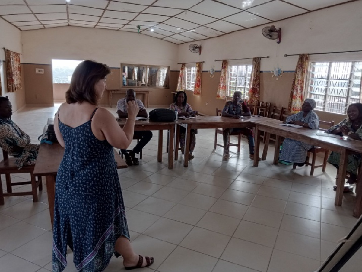 PARAKOU/ POUR AMÉLIORER LEURS TECHNIQUES D’ANIMATION DES BIBLIOTHÈQUES : Des bibliothécaires et promoteurs d’établissements en formation au centre Okouabo