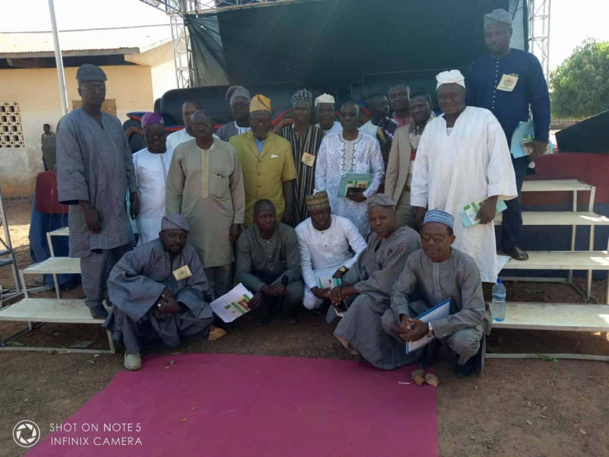 CÉLÉBRATION DU CINQUANTENAIRE DU CEG KOUANDÉ : Une mobilisation générale des anciens élèves a marqué l&rsquo;événement . L&rsquo;excellence célébrée