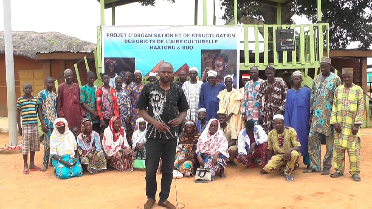 POUR LA SAUVEGARDE DU PATRIMOINE GRIOTIQUE AU BÉNIN, : L’ artiste griot Séidou Barassounon instaure le Renagrib