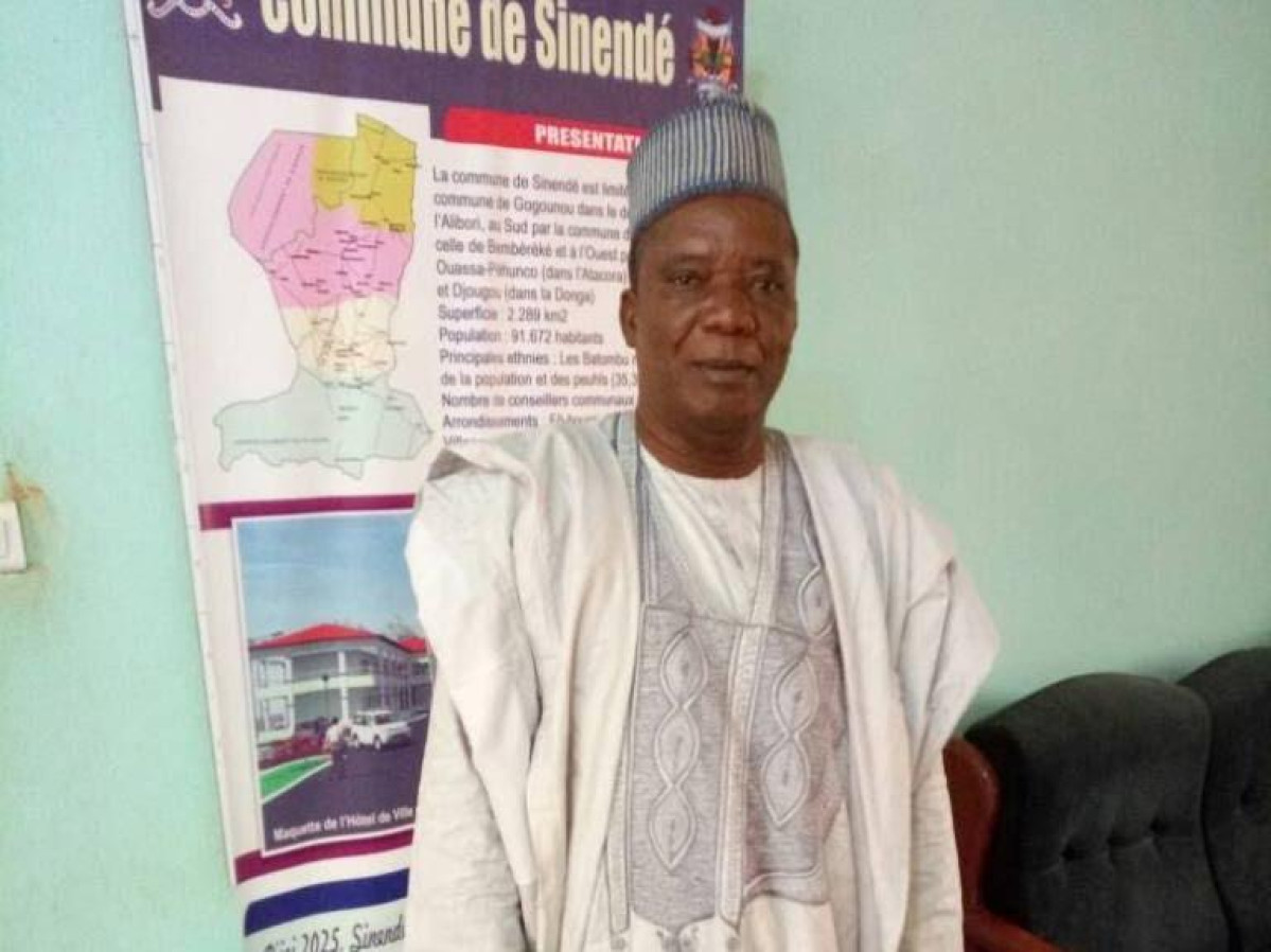 PRIX DE LA BONNE GOUVERNANCE ENVIRONNEMENTALE DANS LE BORGOU  :   Le maire Akibou Yaya distingué par l’Adecob