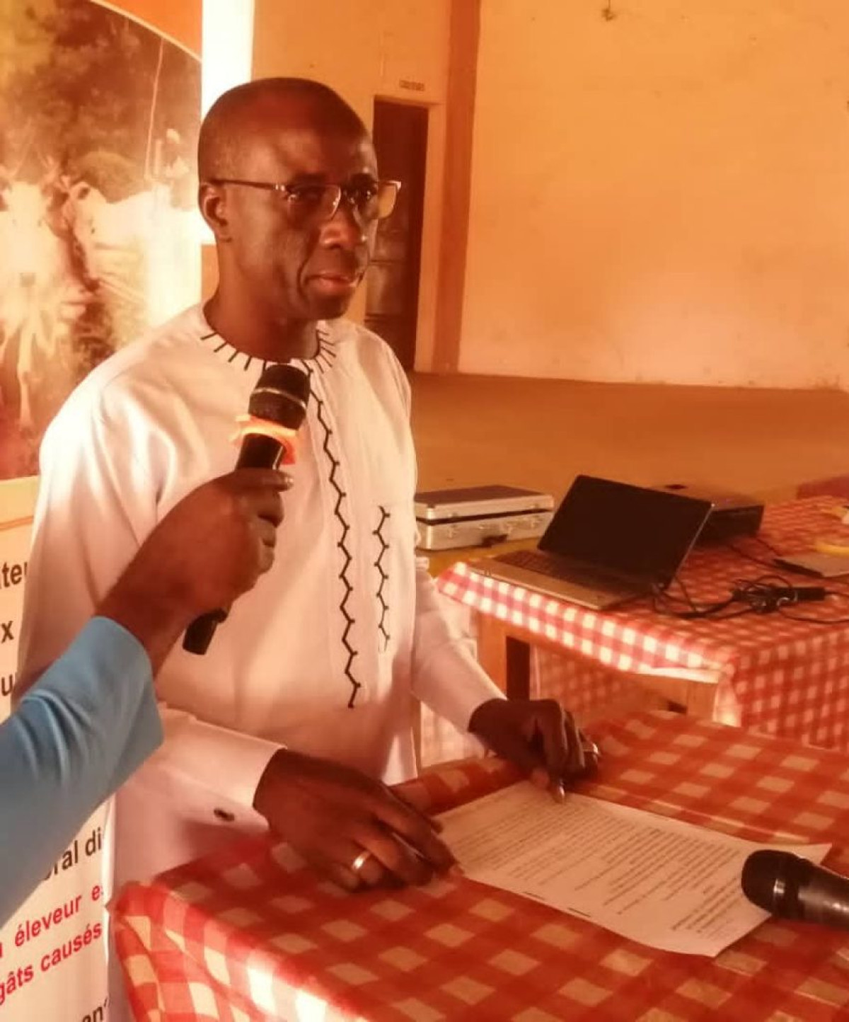 PRÉVENTION DES CONFLITS AGROPASTORAUX ET L&rsquo;EXTRÉMISME VIOLENT A PÉHUNCO : Le maire Orou Maré reçoit le soutien des femmes leaders des 2Kp