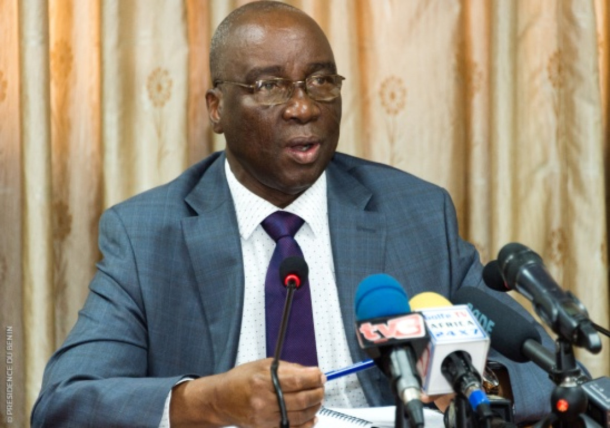 EN FIN DE MANDAT A LA COMMISSION ELECTORALE NATIONALE AUTONOME (CENA) : Qui mieux que Sacca Lafia pour remplacer Emmanuel Tiando? . Un homme qui réunit expériences et compétences