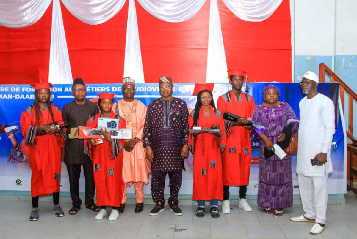 PARAKOU/POUR LEUR INSERTION PROFESSIONNELLE : La région Grand-Est de France offre du matériel aux étudiants du Cfoman-Daabaaru