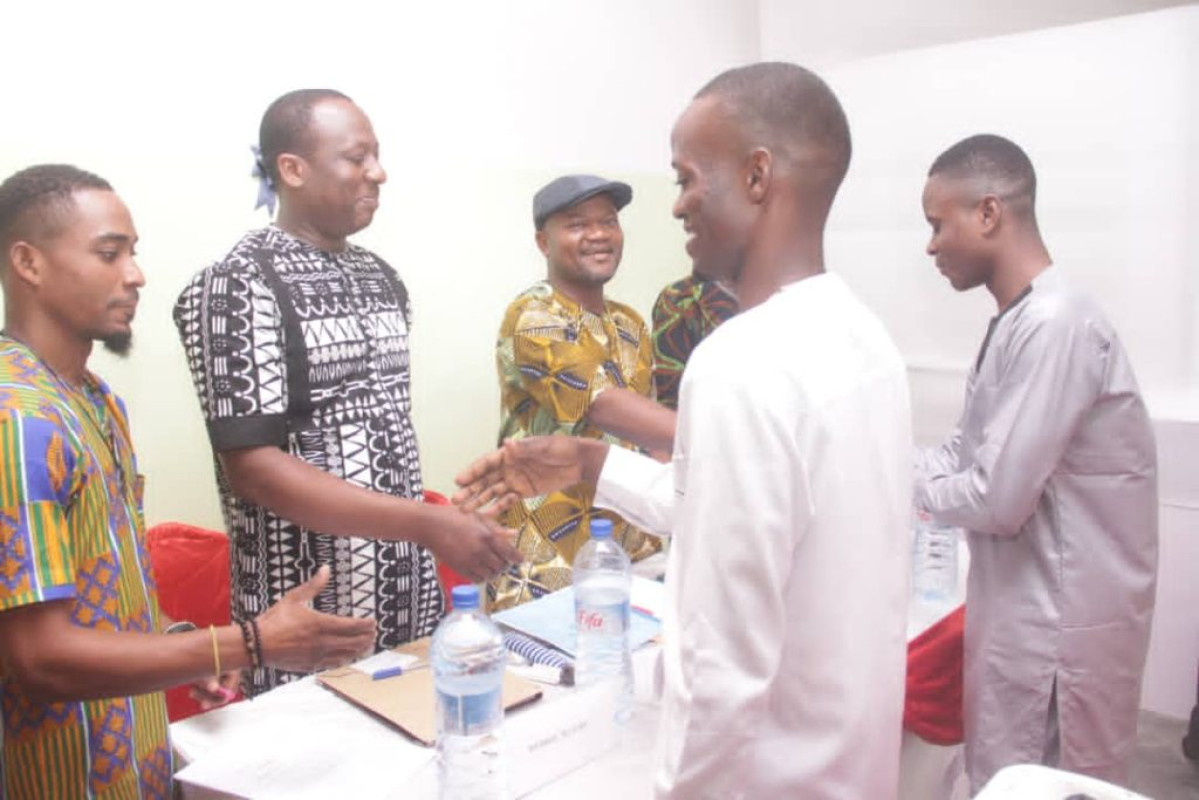 CENTRE DE FORMATION AUX MÉTIERS DE L’AUDIOVISUEL ET DU NUMÉRIQUE (CFOMAN-DAABAARU) : La première promotion a soutenu avec succès . Le Pdg Barnabas Orou Kouman (Bok) très satisfait