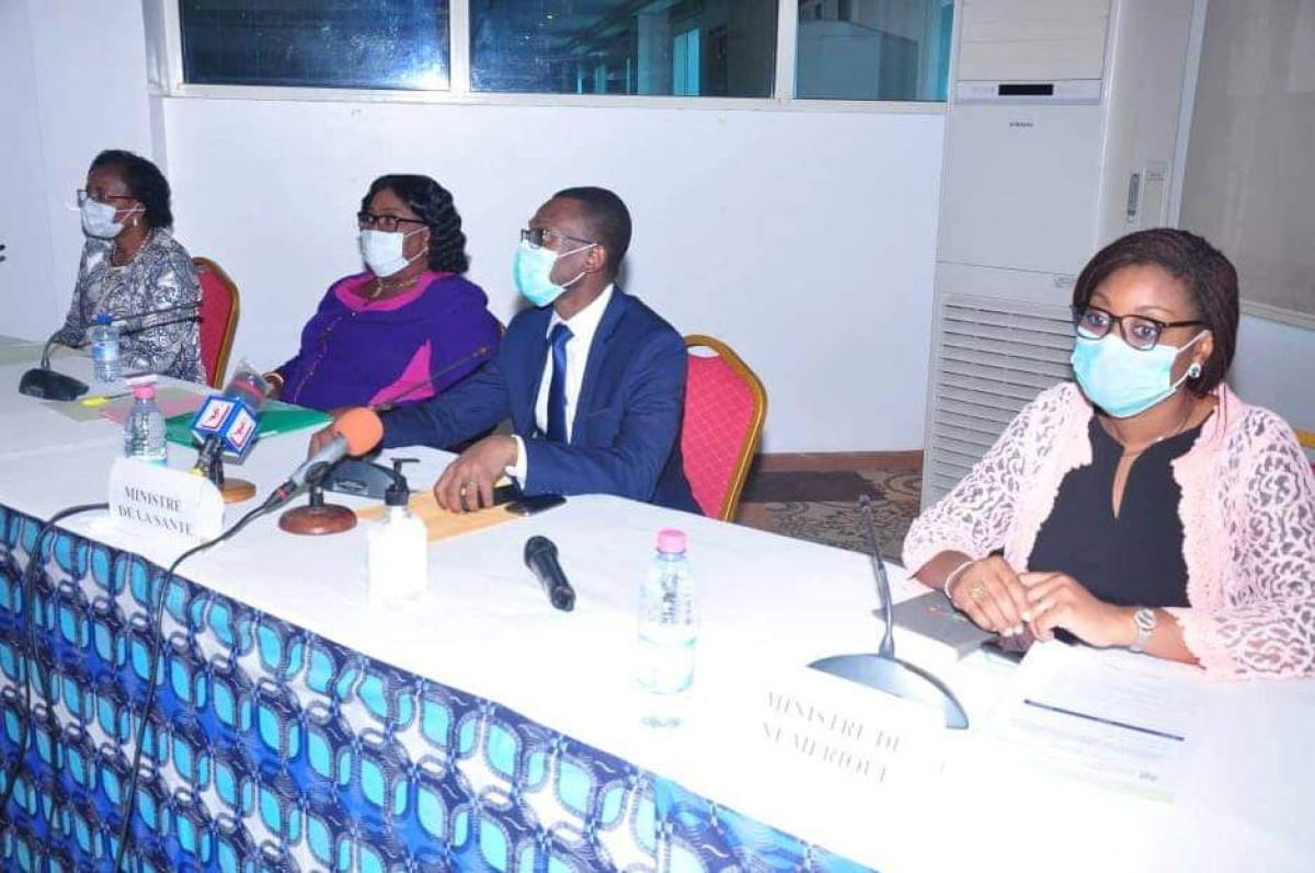 ACCÈS À L’INFORMATION DANS LES FORMATIONS SANITAIRES : Le gouvernement lance la plateforme »Emploi Santé »