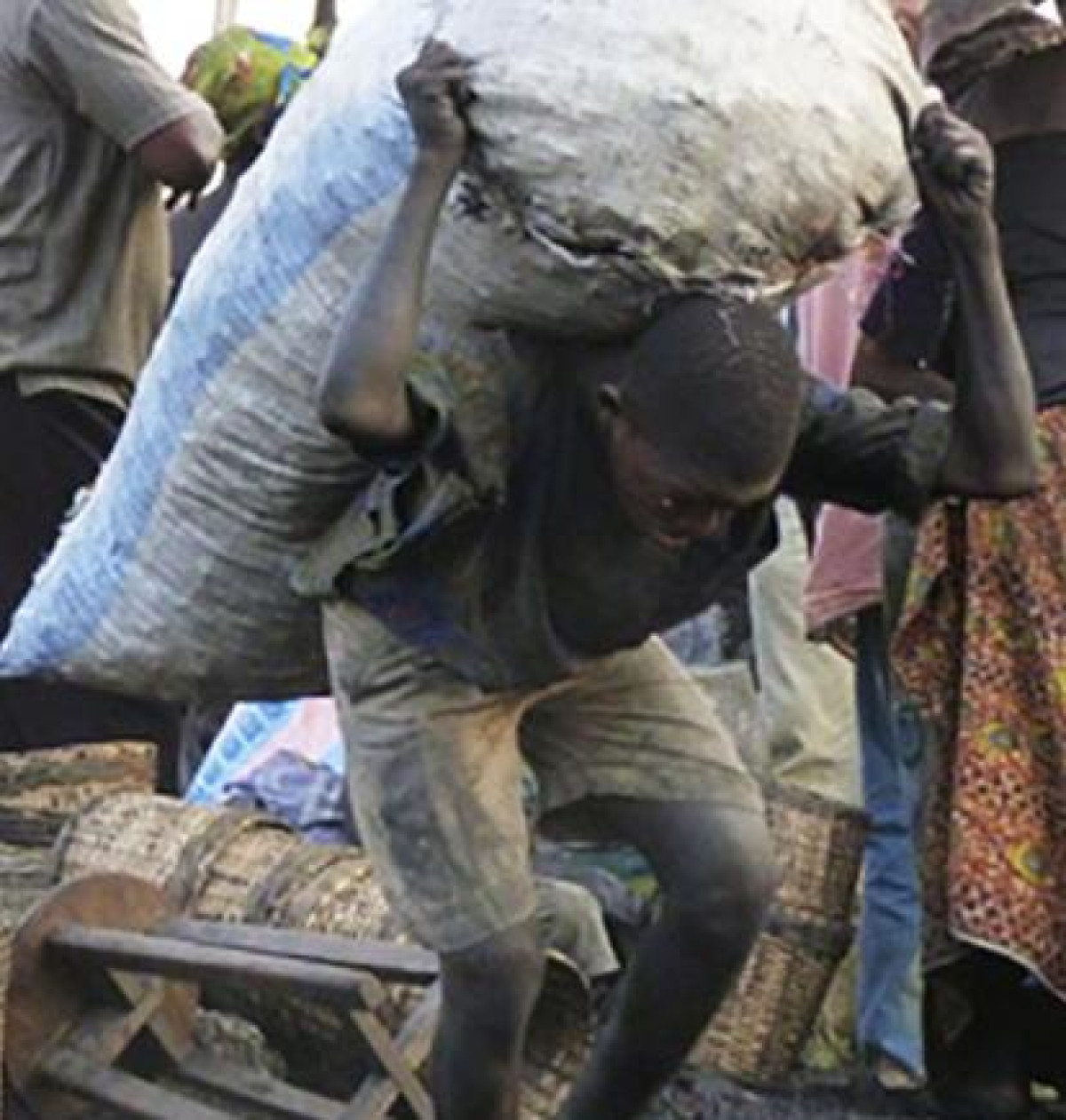 UTILISATION DE LA MAIN D’ŒUVRE INFANTILE AU BENIN : Les doux supplices des âmes innocentes . Les grands paradoxes du travail des enfants
