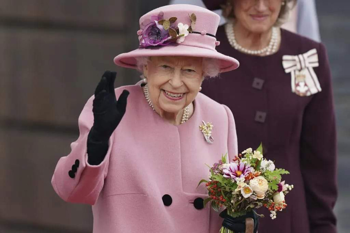 DÉCÈS D&rsquo;ÉLISABETH II CE JOUR : Ce que Patrice Talon pense de la Reine d&rsquo;Angleterre