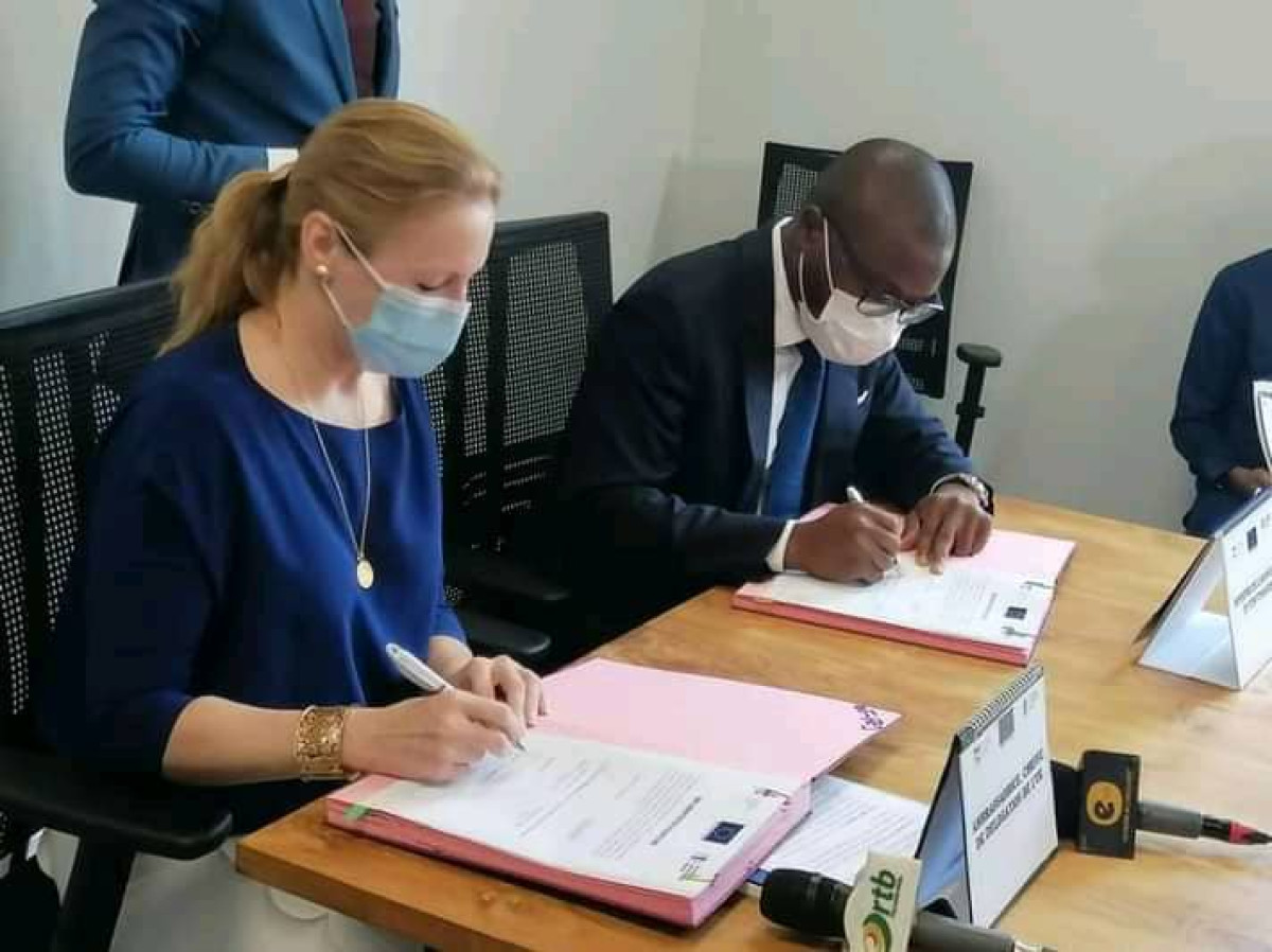 ASSAINISSEMENT DES VILLES ET RISPOSTE CONTRE LA COVID-19 : Le Bénin et la Bei signent deux financements de plus de 91 milliards