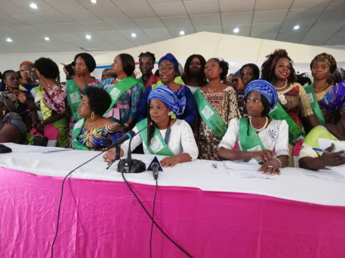 QUINZAINE DU LEADERSHIP FÉMININ AU BÉNIN :  Le répertoire des femmes compétentes officiellement remis aux autorités