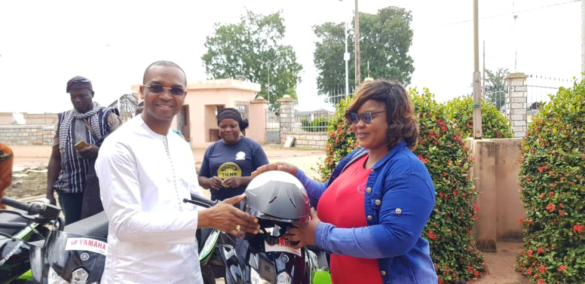PROJET D’APPUI AUX COMMUNES ET COMMUNAUTÉS POUR L’EXPANSION DES SERVICES SOCIAUX (ACCESS) : 8 Adc du Borgou reçoivent des moyens roulants