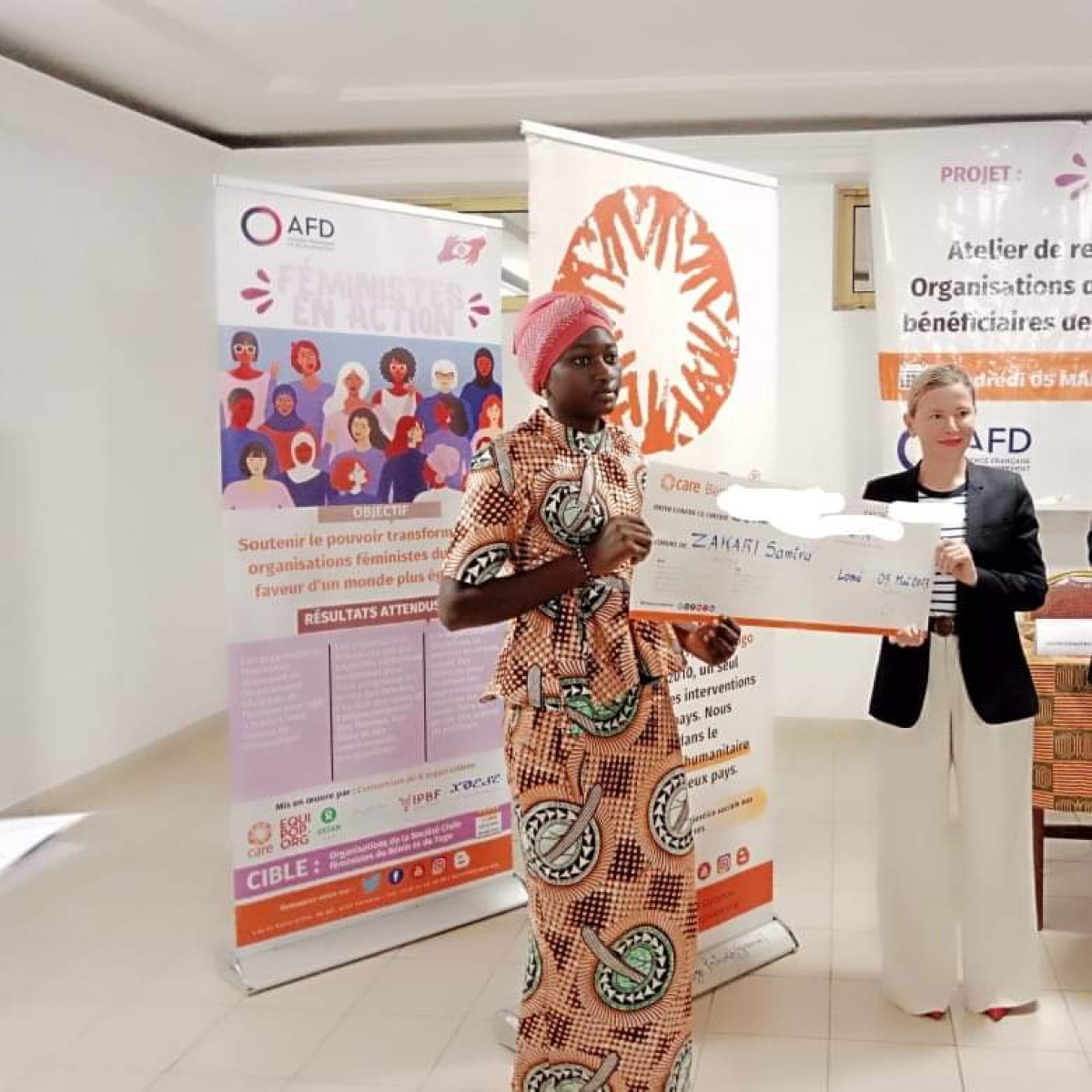 CONCOURS SUR LES VBG ORGANISÉ PAR CARE BÉNIN-TOGO : La journaliste Samira Zakari du quotidien Daabaaru remporte le deuxième prix