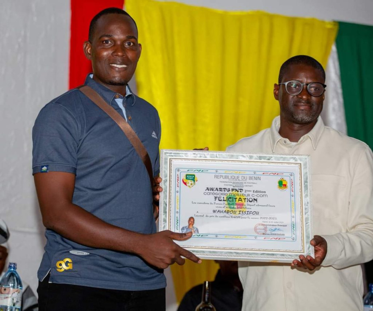 PRIX AWARDS DU FND 2023 :  Wahabou Issifou meilleur Chargé de Communication pour une 2e fois