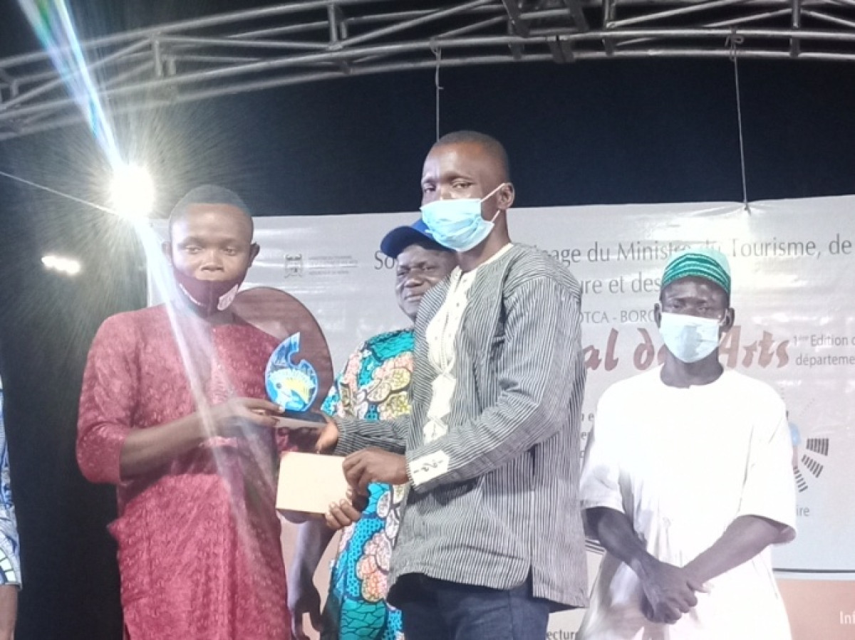 PHASE FINALE DU FESTIVAL DES ARTS DU BORGOU : Les meilleures œuvres artistiques primées . Pari gagné pour Garou N&rsquo;Douro Bagoudou Ddtca Borgou