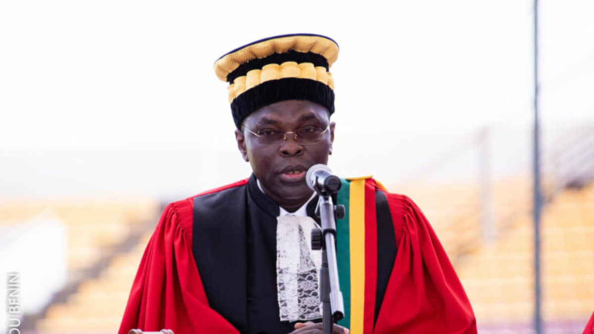 BÉNIN/APRÈS SA DÉMISSION DE LA COUR CONSTITUTIONNELLE, Djogbénou en route pour l&rsquo;Assemblée Nationale ou la Marina ?