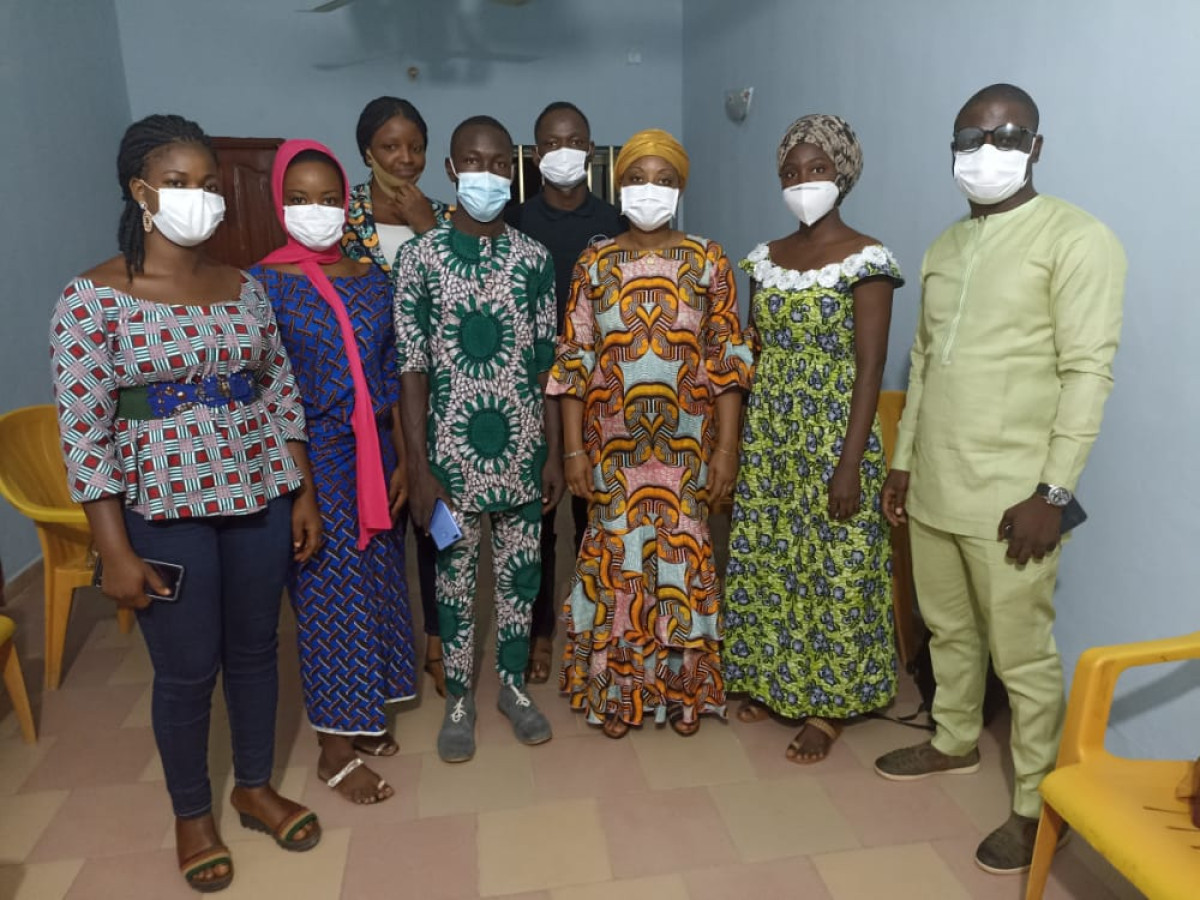 SEANCE D&rsquo;ECHANGE ENTRE LA PRESIDENTE D&rsquo;HONNEUR DE LA FONDATION HYSTERESIS ET DES JEUNES BENEFICIAIRES : Aurélie Adam Soulé donne des astuces pour réussir dans le secteur du numérique