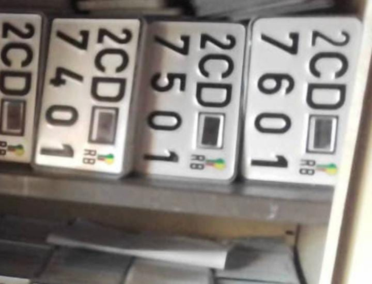 BÉNIN/OBTENTION DE LA PLAQUE D&rsquo;IMMATRICULATION POUR ENGINS À DEUX ET TROIS ROUES :  La demande désormais possible en ligne 