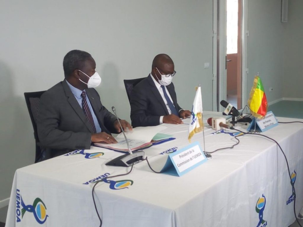 UEMOA/RÉUNION ANNUELLE SUR LES REFORMES POLITIQUES ET PROJETS COMMUNAUTAIRES : Le Bénin enregistre 76% de taux d’exécution
