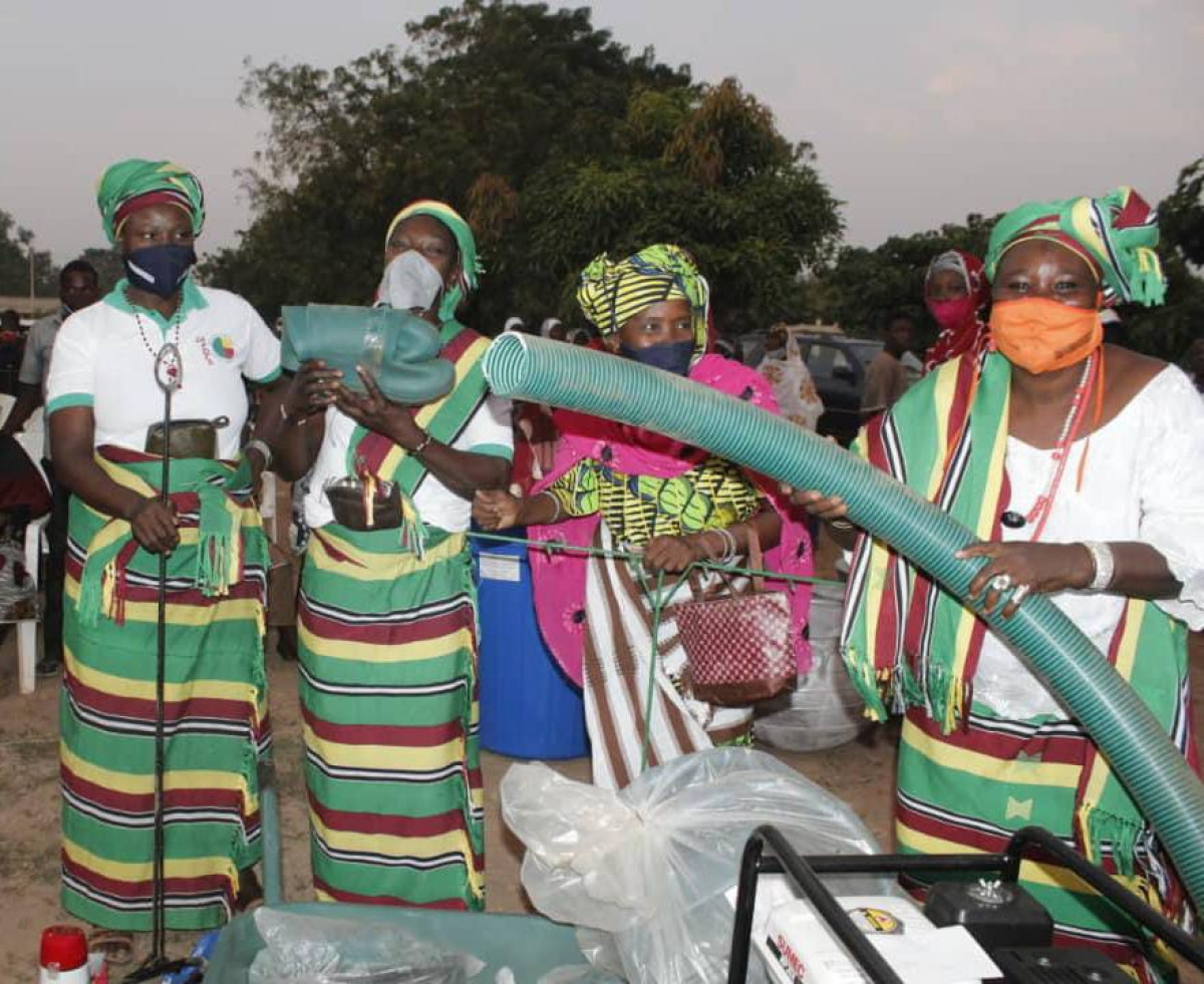 APPUI DU CANADA AU GOUVERNEMENT BENINOIS FACE A LA COVID 19 : Le Ceped dote des groupements de femmes de N’Dali d’équipements