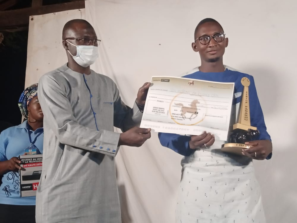 CLÔTURE DE LA 9E ÉDITION DU FESTIVAL REBIAP : Les lauréats des meilleurs films récompensés  . Pari gagné pour le promoteur Eric Nougloï