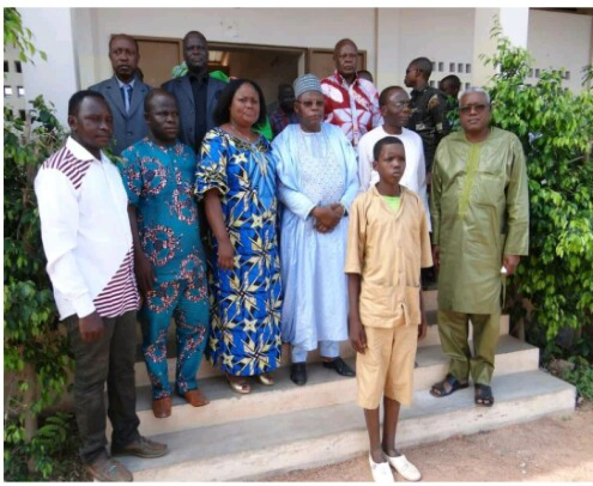 ÉDUCATION A BEMBEREKE  : Mifoutaou et ses hôtes promeuvent l&rsquo;excellence du petit Issa Ibrahim