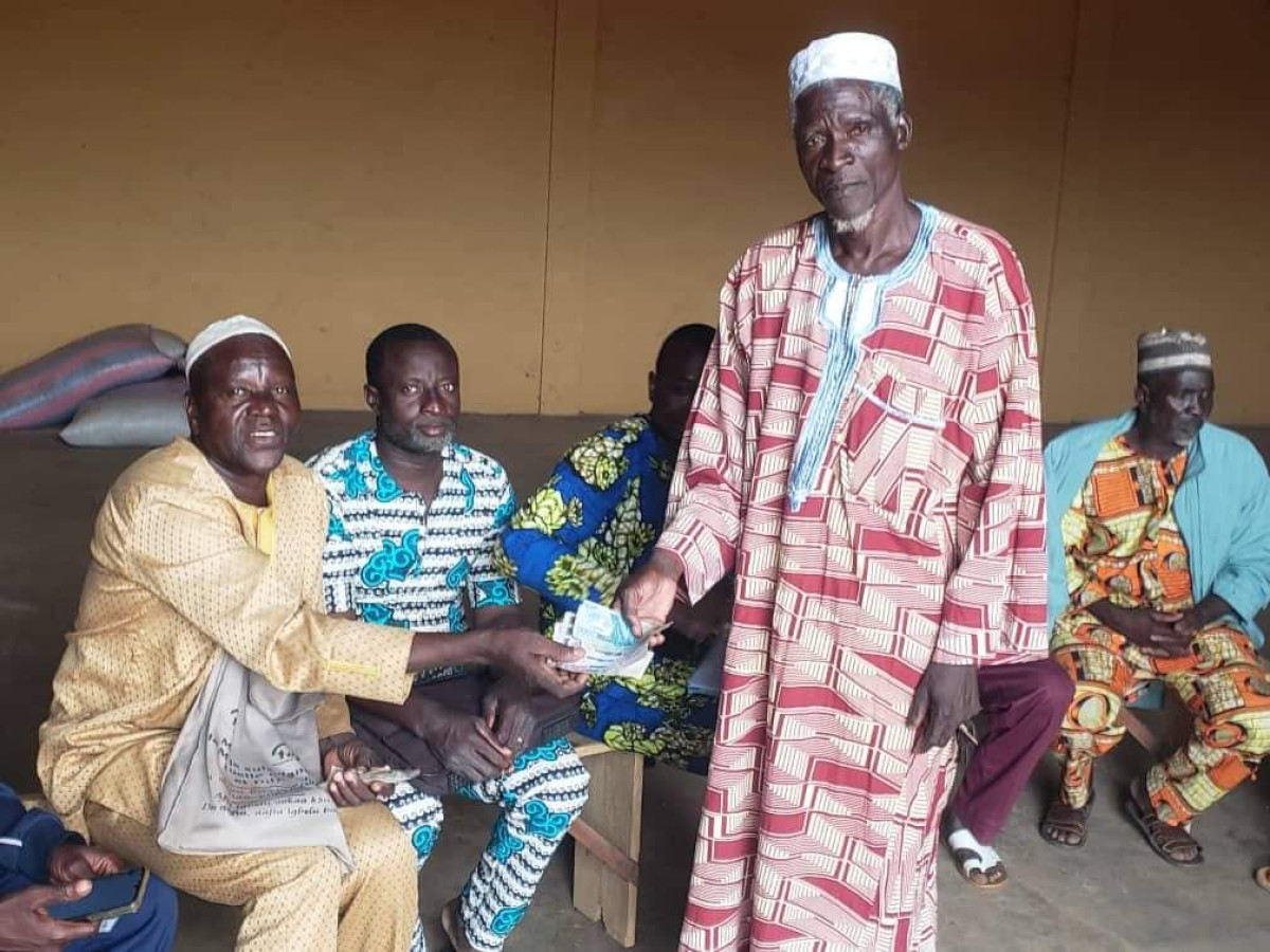 CAMPAGNE DE COMMERCIALISATION DE CAJOU BIO 2024 : Plus de 1000 producteurs ont reçu leurs ristournes . Ils saluent le partenariat Fenapab -Afokantan-Colruyt