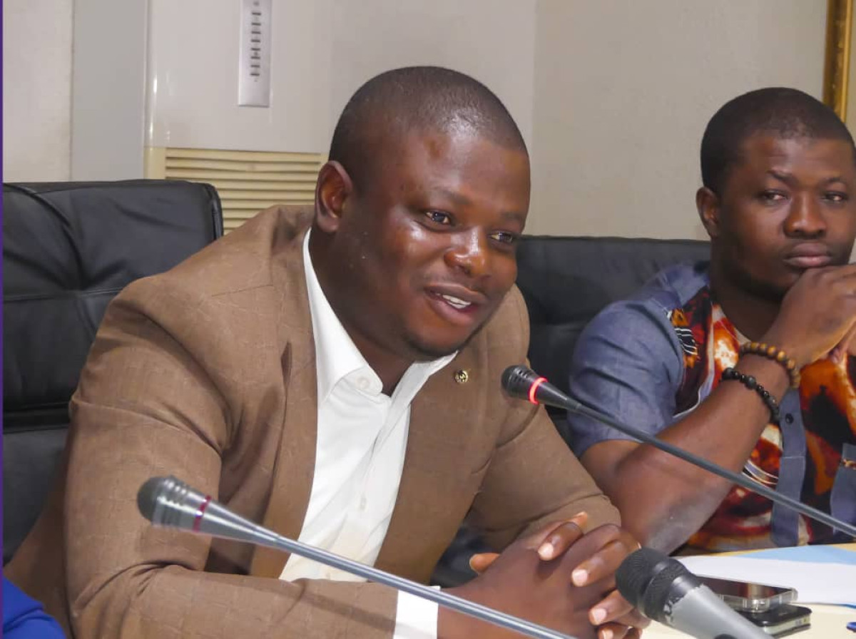 1ERE ASSEMBLÉE GÉNÉRALE EXTRAORDINAIRE DE L’UNaMEL-BÉNIN  : Vers un avenir prometteur pour les médias en ligne   . Barnabas Orou Kouman félicite Édouard Loko et exprime ses attentes 