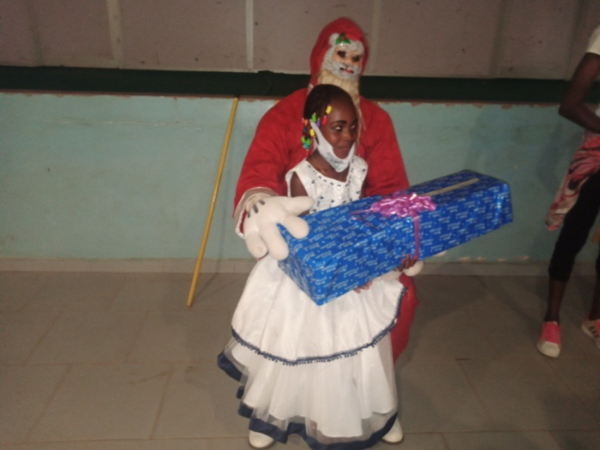 PARAKOU/GRÂCE AU SOUTIEN DU MAIRE CHARLES TOKO : Le Synaprolyc célèbre noël des enfants d&rsquo;enseignants