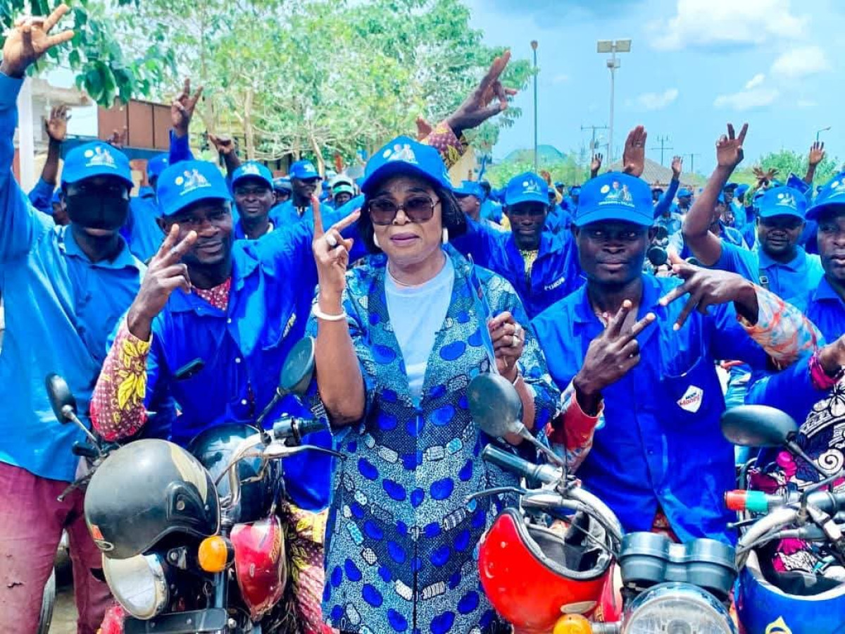 Pour la victoire du duo Wadagni-Talata:  Adidjatou Mathys gagne la confiance des conducteurs de taxi-moto de Porto-Novo