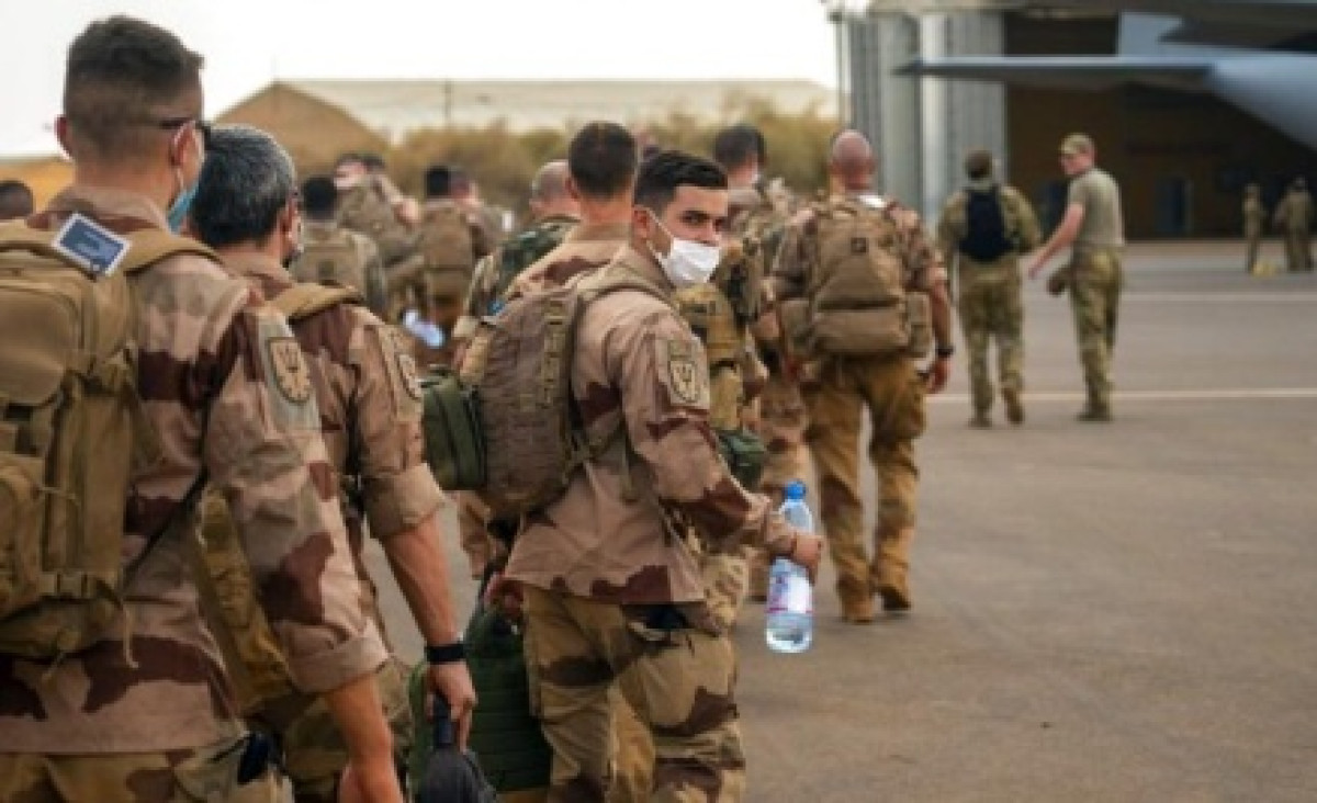 CHASSÉ DU MALI : Le colonialisme militaire français change de terroir ?