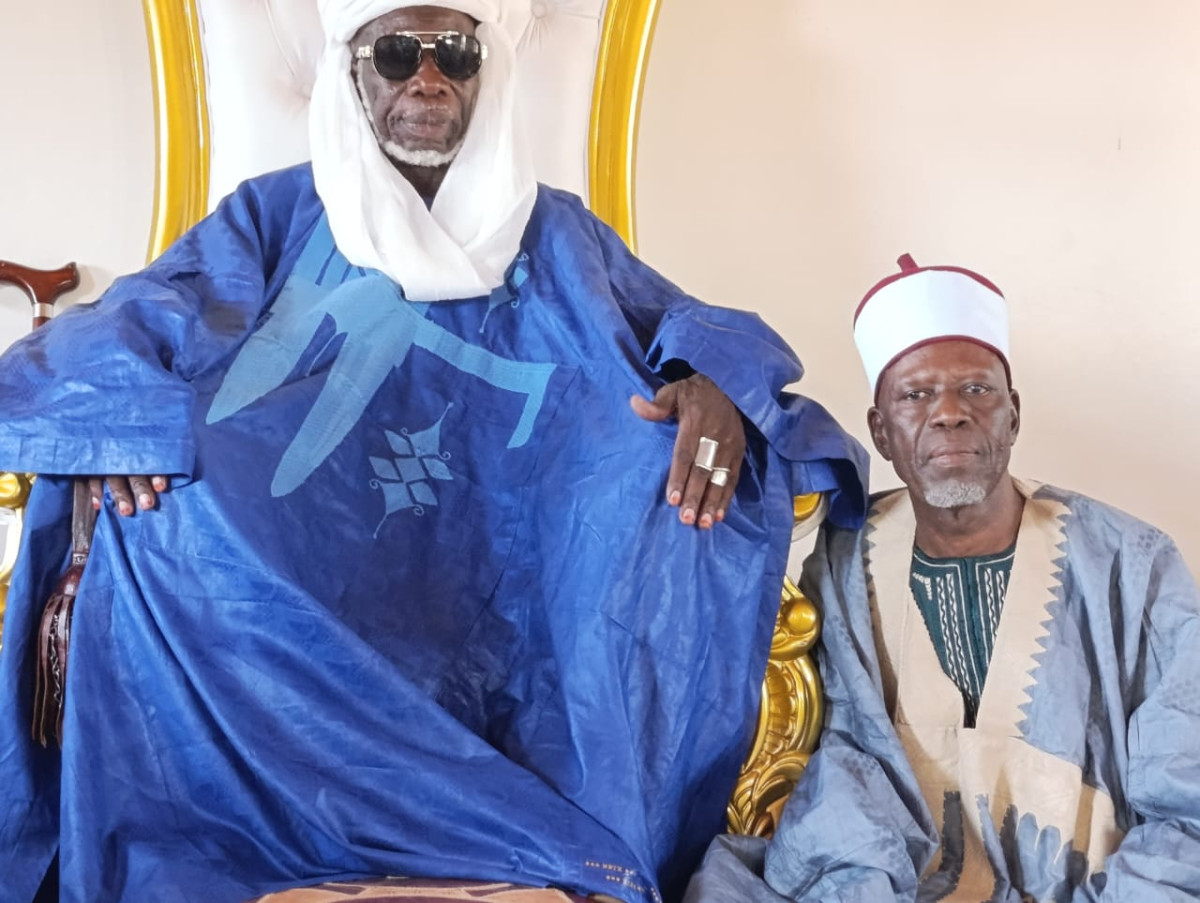 Désigné chef de la communauté Kanem Borno et de la chefferie kanouri du Bénin :Alhadji Salami Boukari Abdoulaye reçoit les bénédictions de l'empereur de Nikki