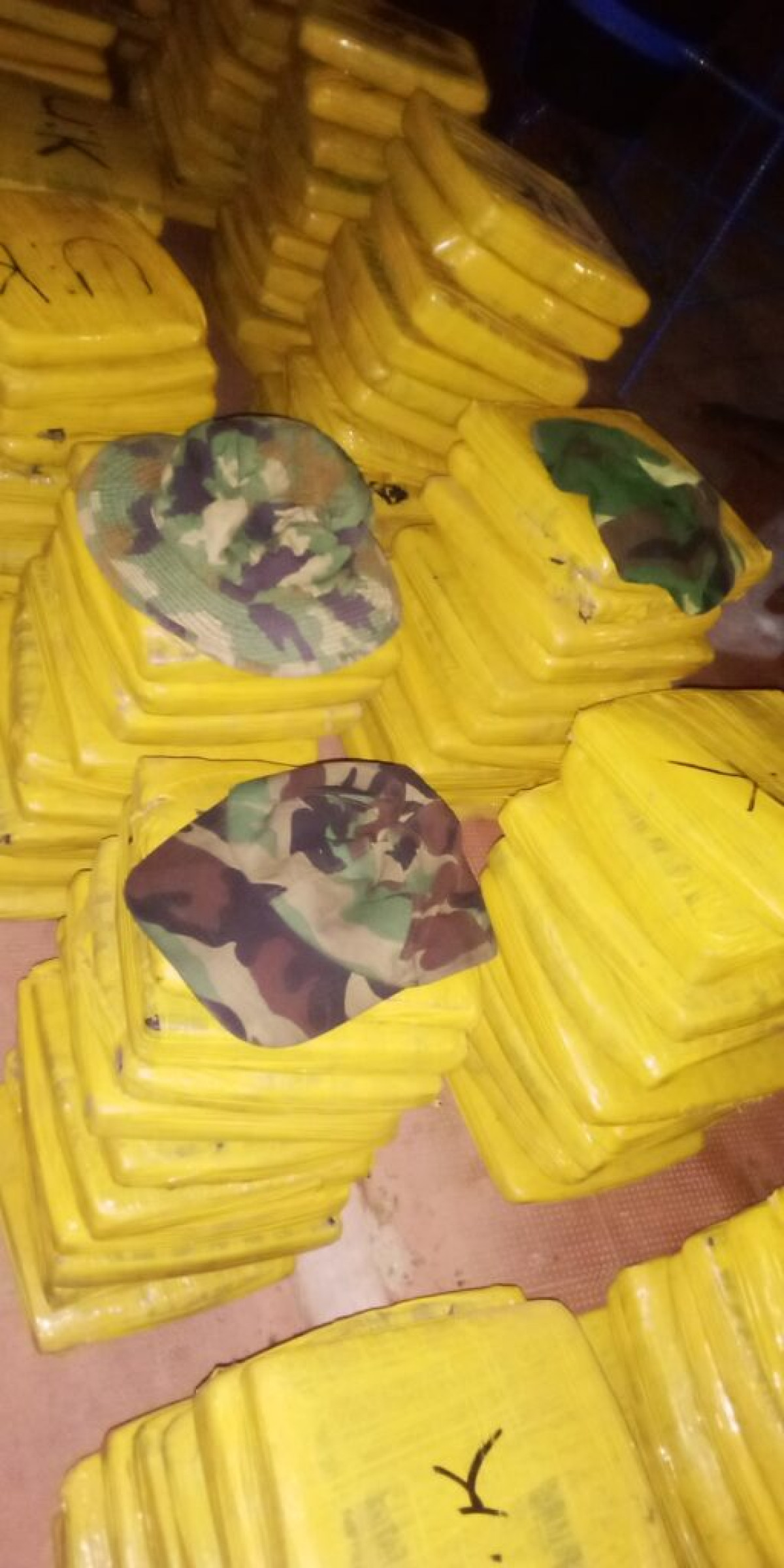 BÉNIN/TRAFIC DE DROGUE : Trois nigérians transportant 240 kg de cannabis arrêtés