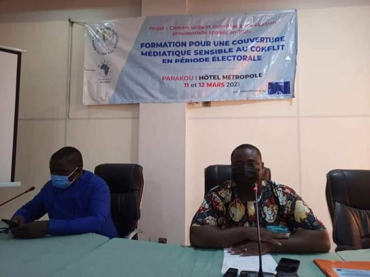 COUVERTURE MEDIATIQUE EN PERIODE ELECTORALE : Journalistes et web activistes outillés