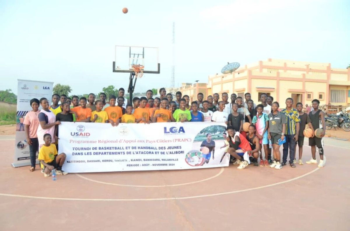 Cohésion sociale et paix dans les communautés de l’Atacora et de l’Alibori : LRI-CREATIVE/USAID mobilise les jeunes autour du sport