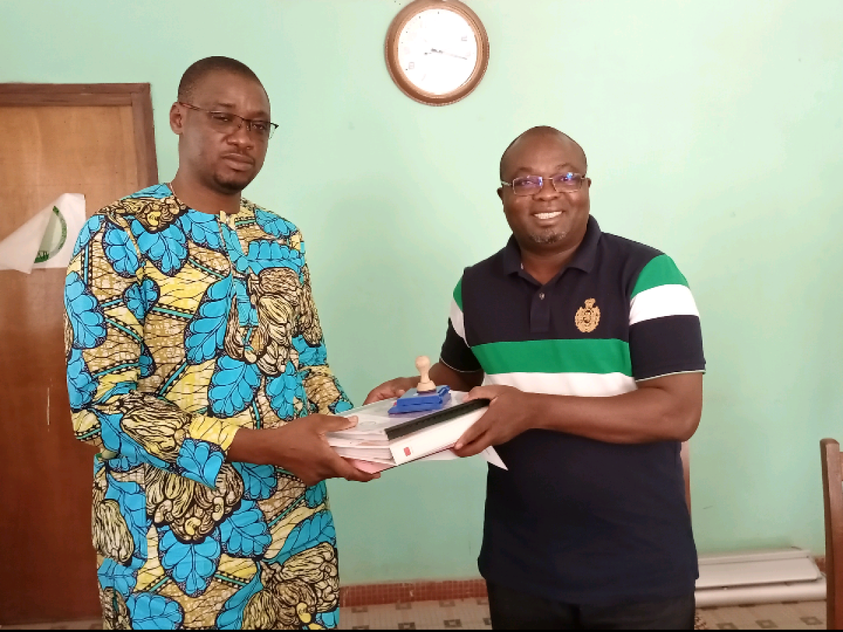 FEDERATION NATIONALE DES PRODUCTEURS D&rsquo;ANACARDE DU BÉNIN (FENAPAB) : Le Dg Mohamed Baranon entre dans ses nouvelles fonctions . Bilan satisfaisant pour Issiakou Moussa