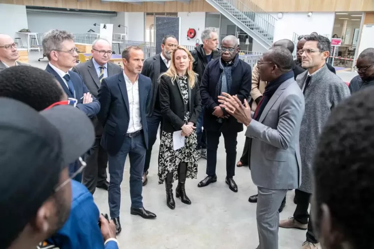 FRANCE/EN VISITE DE TRAVAIL À NANTES : Patrice Talon échange avec les responsables de l’école de Design