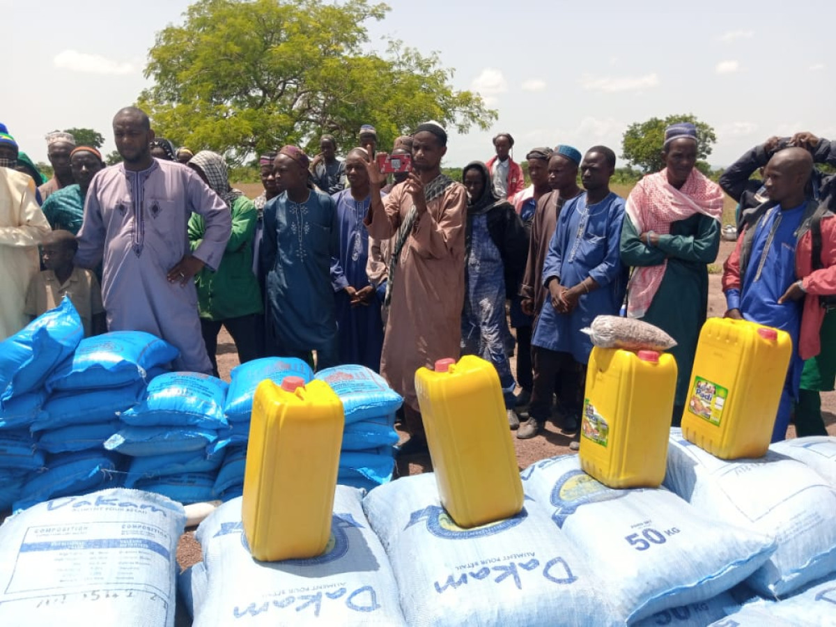 SUITE A L’AFFRONTEMENT ENTRE AGRICULTEURS ET PASTEURS A TOUCOUNTOUNA : L’Apess-Bénin vole au secours des éleveurs victimes