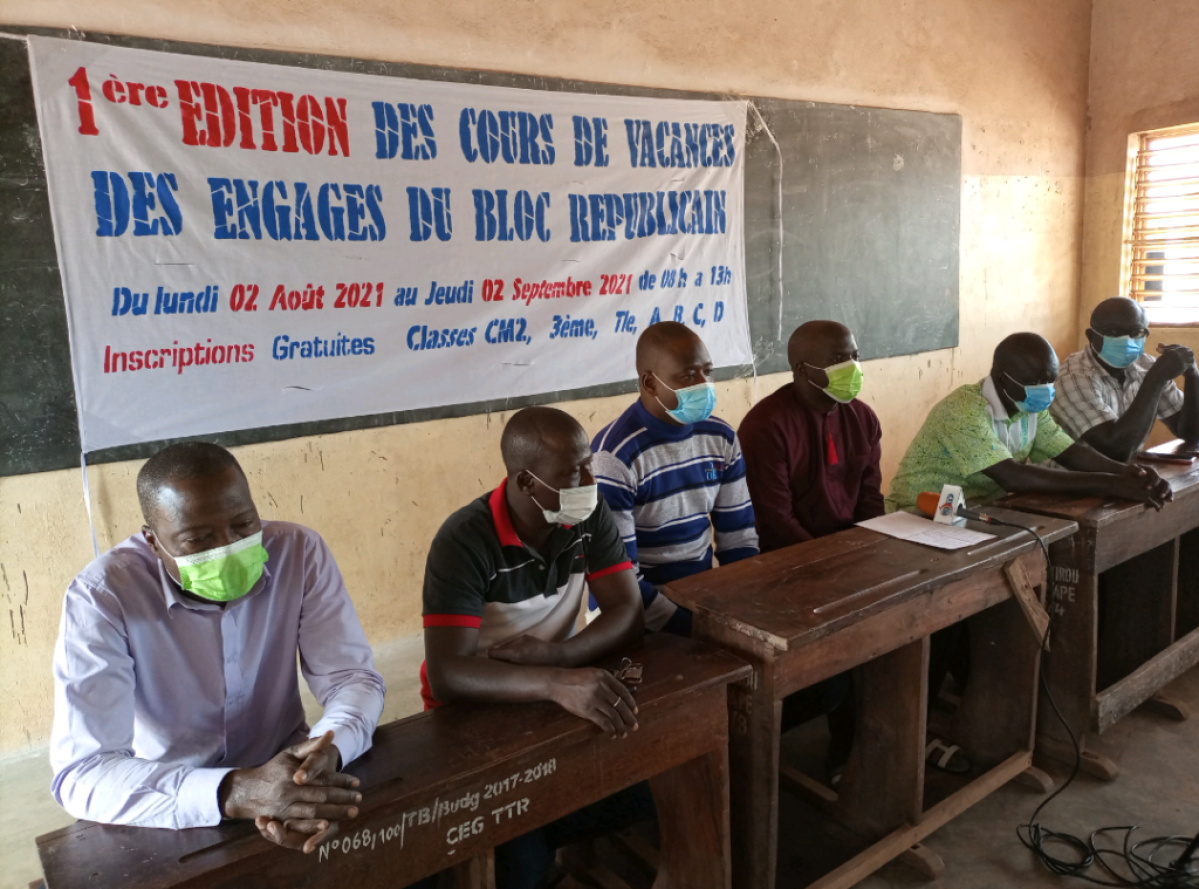 GRACE AU SOUTIEN DU MINISTRE SEIDOU ADAMBI : Les engagés du Br organisent des cours de vacances gratuits à Parakou