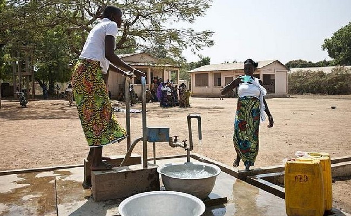 BÉNIN/ACCES UNIVERSEL À L’EAU POTABLE D’ICI 2030 : Le gouvernement signe trois contrats d’affermage avec des opérateurs internationaux
