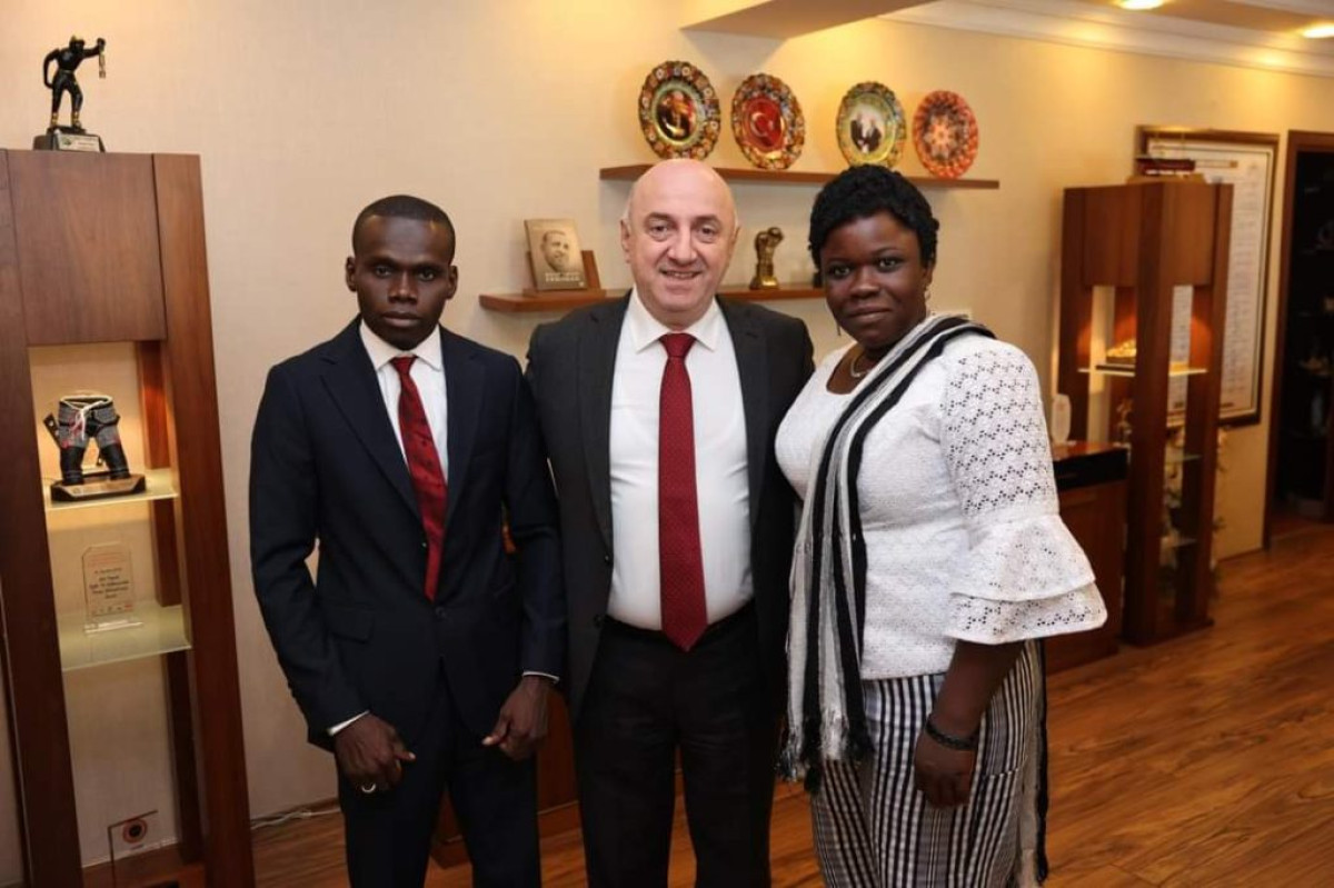 VISITE DU MAIRE ET DE LA S.E EN TURQUIE : La grosse moisson de Bani Chabi et Ida Tossou