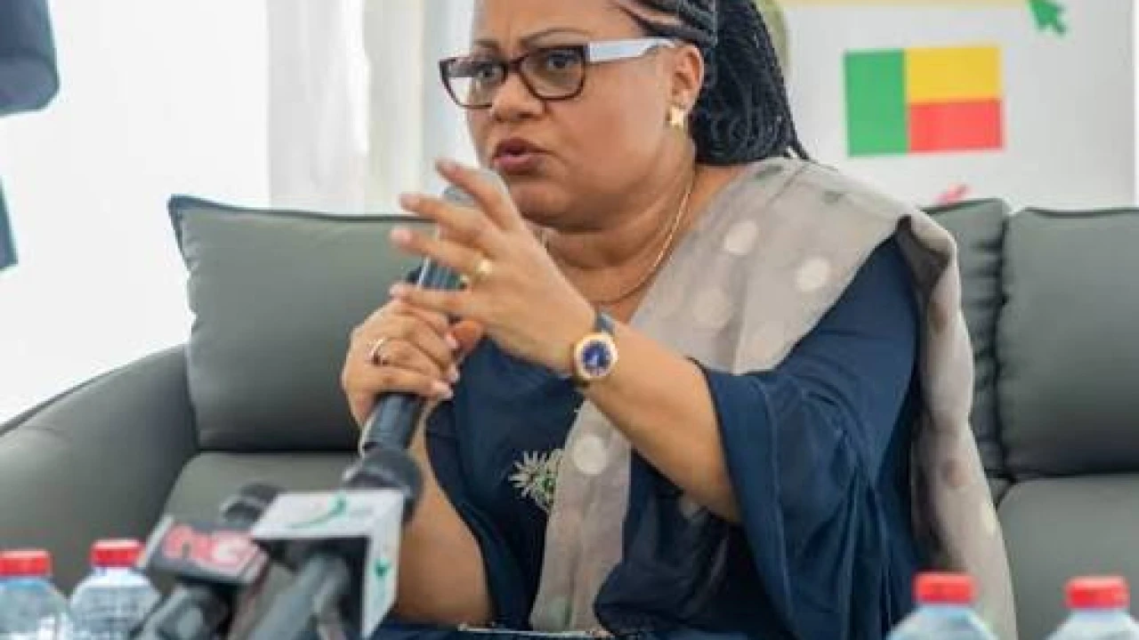 Adoption d'enfants et la montée d'escroqueries: l'Acaib appelle à la vigilance