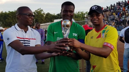 10E EDITION DES JEUX TERACOM À PARAKOU : Fadel Kabassi gagne un pari de 10ans . Guépards de Kandi sacrés champions