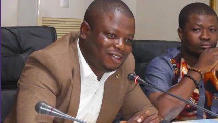 1ERE ASSEMBLÉE GÉNÉRALE EXTRAORDINAIRE DE L’UNaMEL-BÉNIN  : Vers un avenir prometteur pour les médias en ligne   . Barnabas Orou Kouman félicite Édouard Loko et exprime ses attentes 