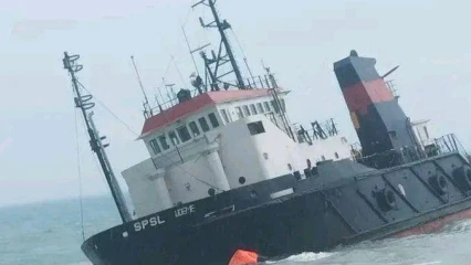 BÉNIN/APRÈS L&rsquo;ÉCHOUEMENT DU NAVIRE TRANSPORTANT DU GASOIL À FIDJROSSÈ,  Le contenu désormais propriété de l&rsquo;État béninois
