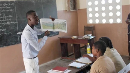 BÉNIN/ÉDUCATION : Talon réintègre les 305 enseignants radiés en 2018