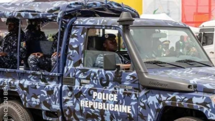 BENIN/POUR AVOIR ESCROQUE 45 MILLIONS A UNE FEMME : Un homme arrêté par la police républicaine