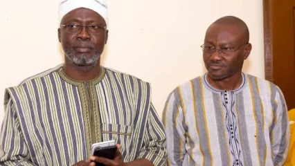 « CAMP CITOYEN ET SAVOIR DE PROXIMITÉ » DE L&rsquo;UNIVERSITÉ DE PARAKOU : Le Recteur Sogbossi Bocco et le maire Zimé Chabi lancent l&rsquo;édition 2023 . Parakou, Tchaourou et Djougou identifiées