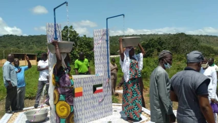 COMMUNE DE KOUANDÉ : Le maire Kouandé-Sounon inaugure une nouvelle Aev