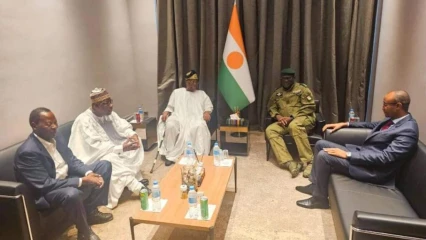 DÉNOUEMENT DE LA CRISE BÉNIN-NIGER : Boni Yayi et Nicéphore Soglo reçus par les autorités nigériennes